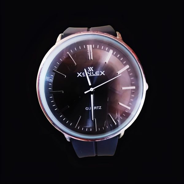 Modern Edge Black Silicone Strap Watch – Sleek, Durable, And Timeless